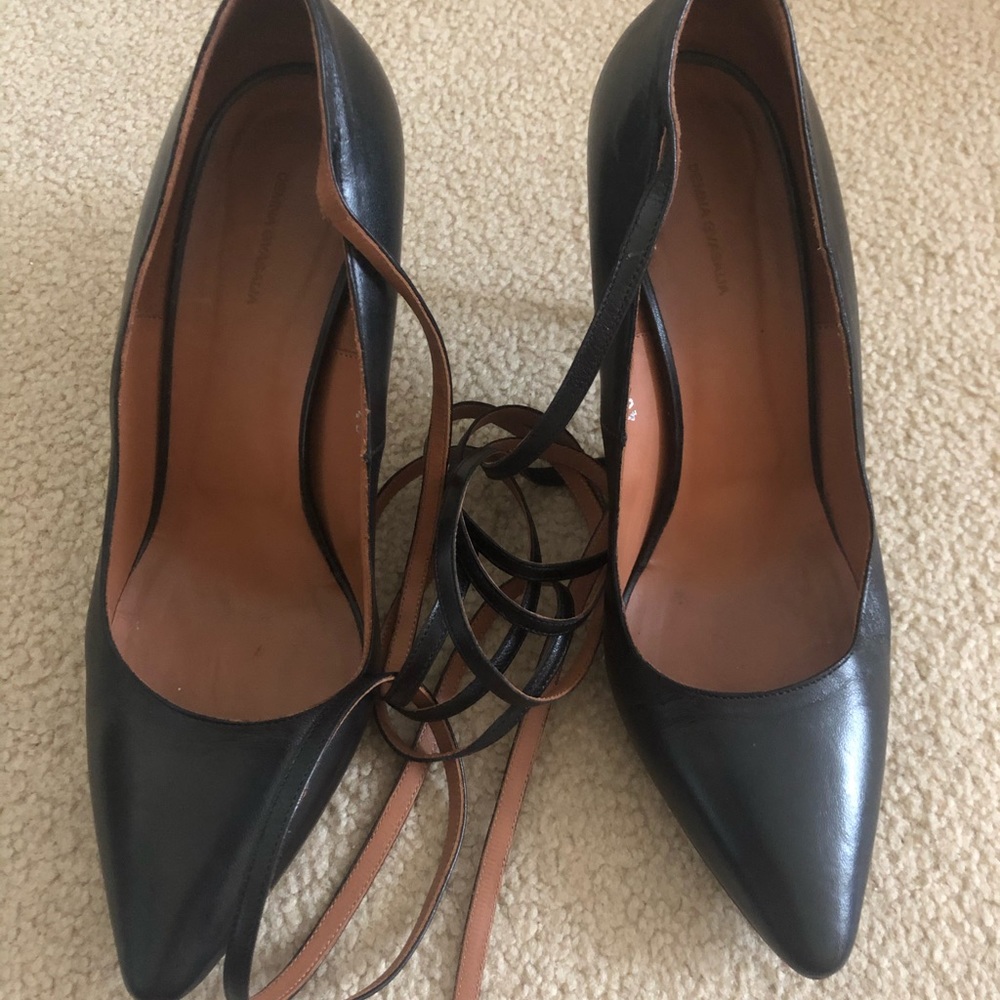 Shoes - Picture 7 of 7